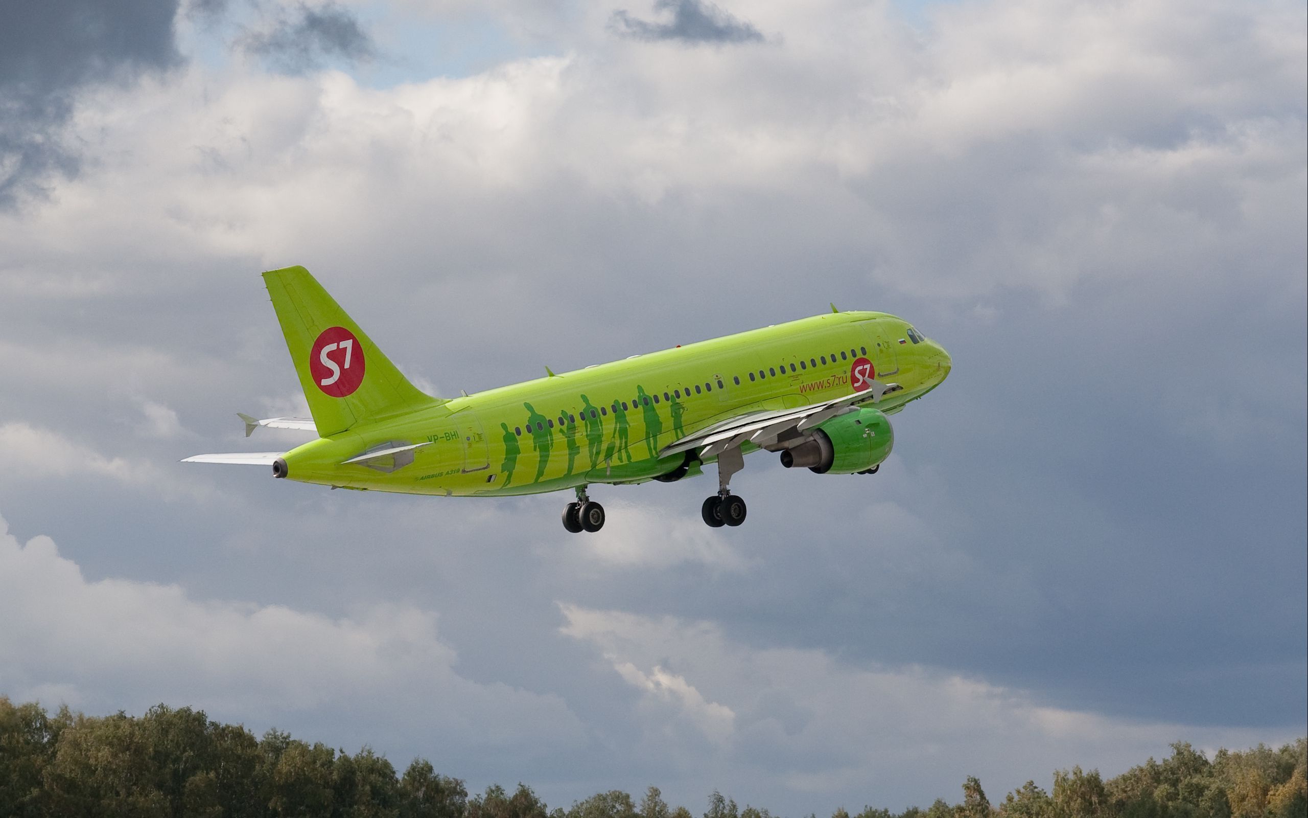 s7 airlines samolet 105035 2560x1600